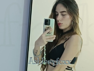 Ashleeyfoxx