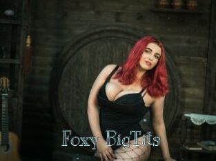 Foxy_BigTits_