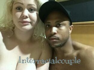 Interracial_couple_