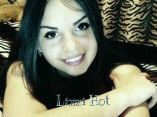 Lizzi_Hot