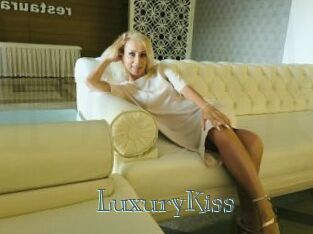 LuxuryKiss