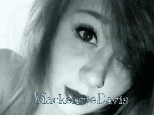 Mackenzie_Davis