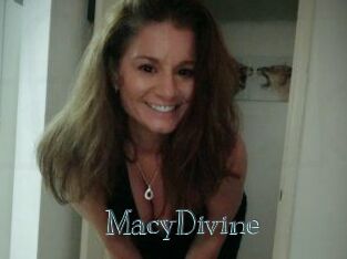 Macy_Divine