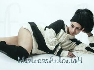 MistressAntoniaH