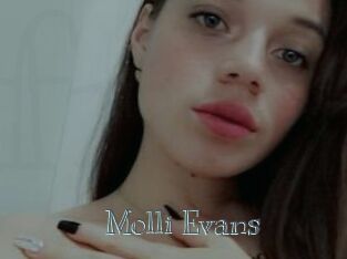 Molli_Evans