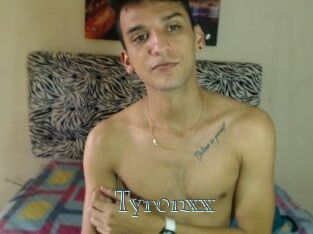 Tyronxx