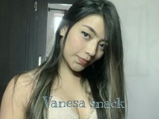 Vanesa_snack