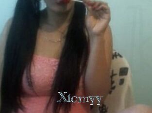 Xiomyy_